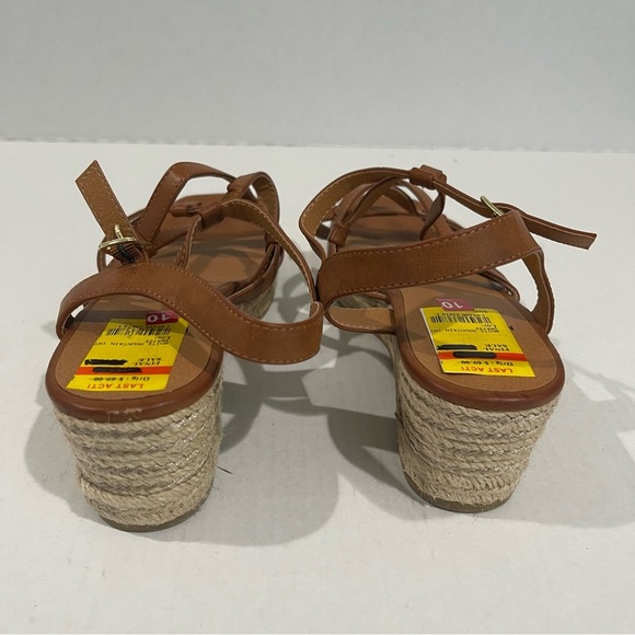 Women’s White Mountain Swayze Brown Platform Sandals Size 10 US! - Picture 6 of 10